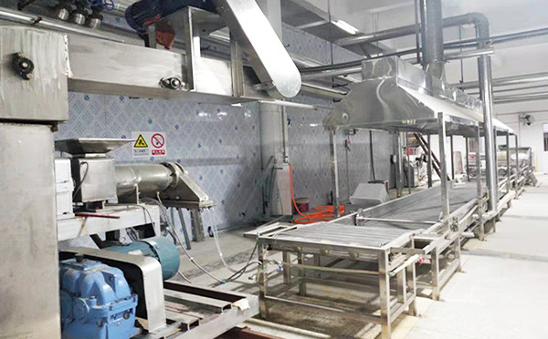 水（shuǐ）煮米粉生產線（xiàn）