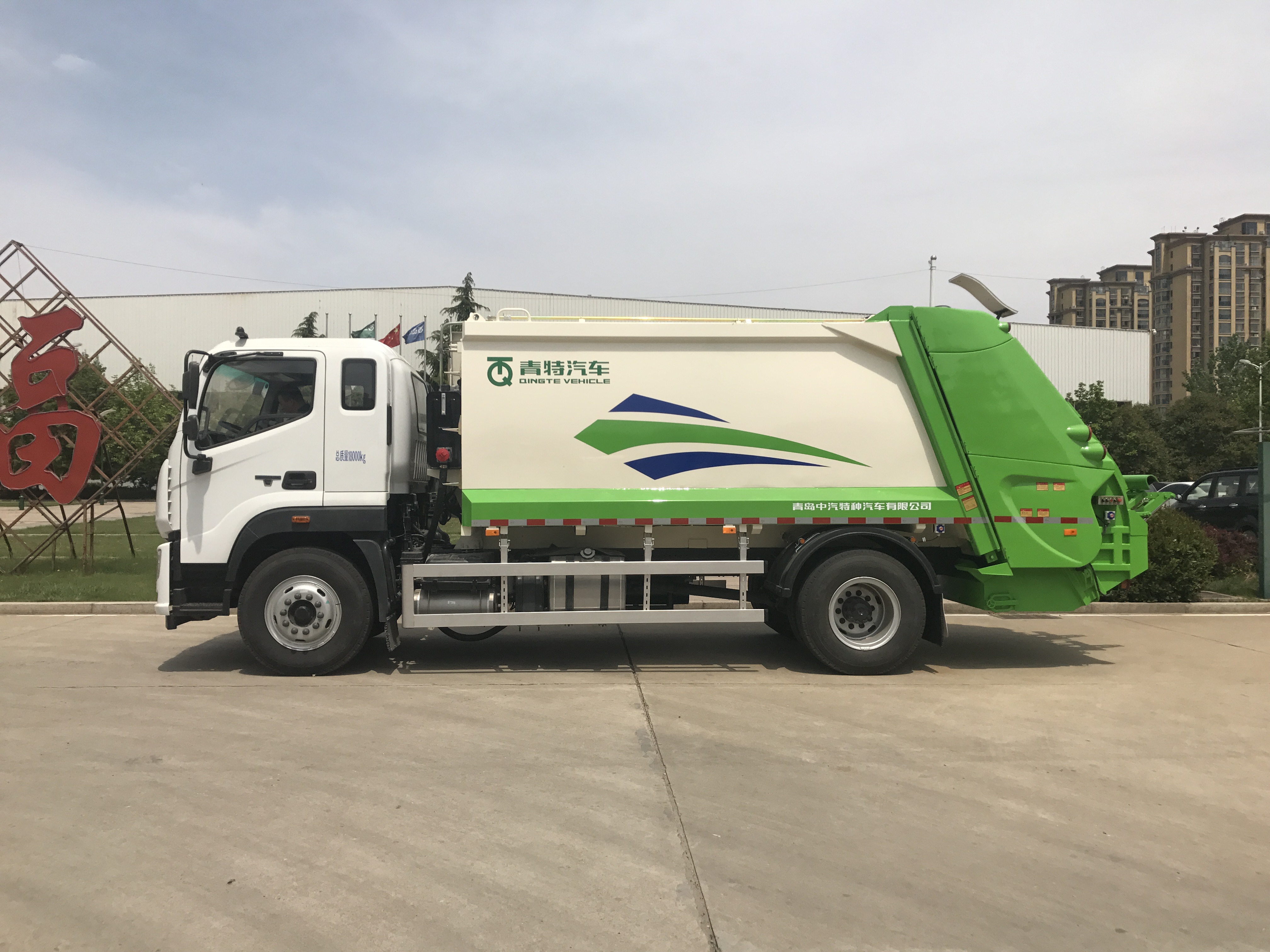 壓縮式垃圾車（14方）QDT5180ZYSC6